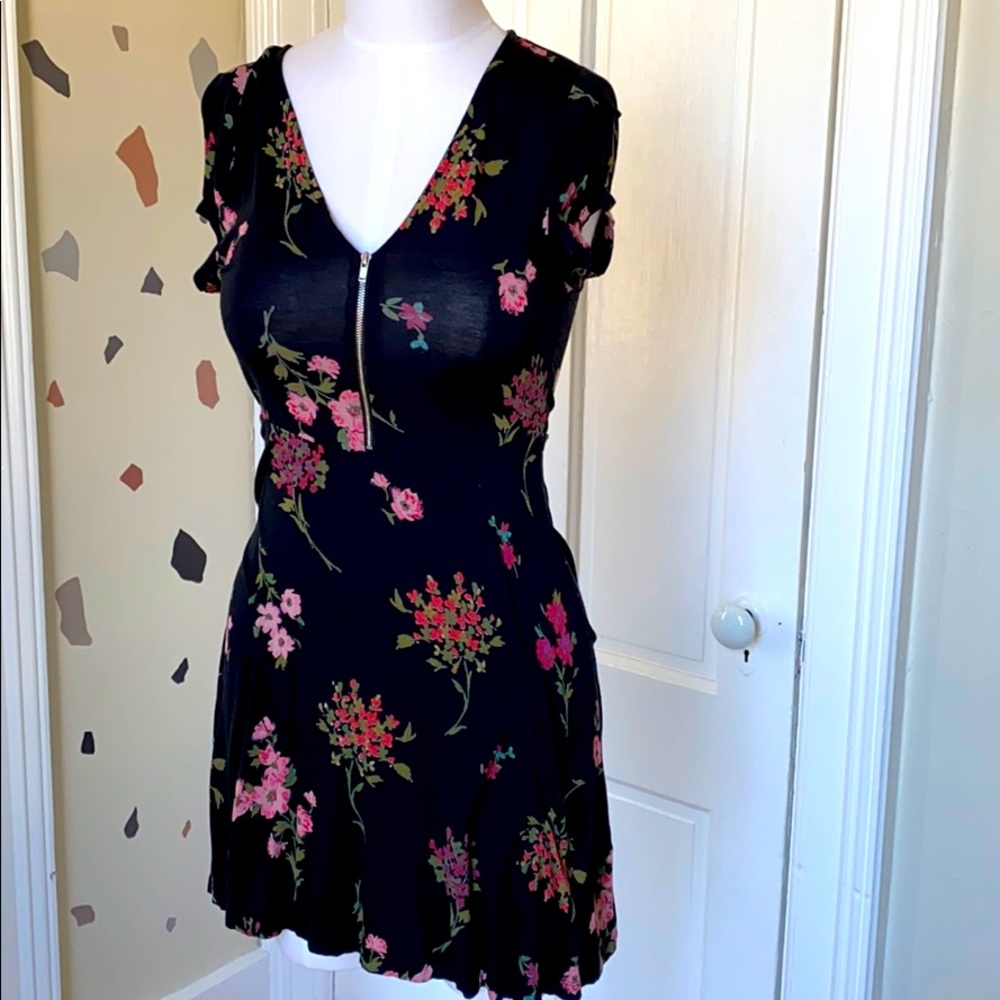 Express skater dress
